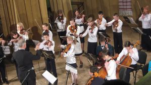 Симфонічний оркестр бориславської школи мистецтв